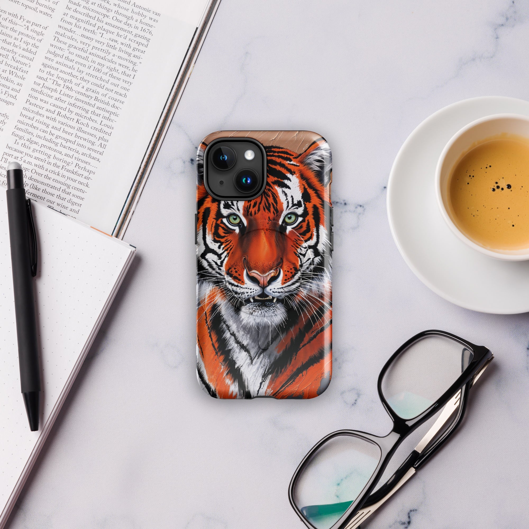 Induction charging-compatible tough case for iPhone® iPhone 15 Tiger Painting Design