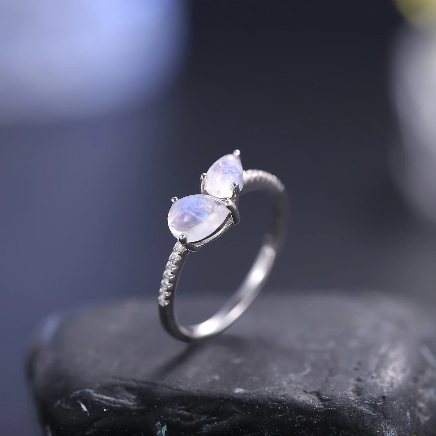 June Birthstone Dainty Ring Rainbow Moonstone 925 Silver