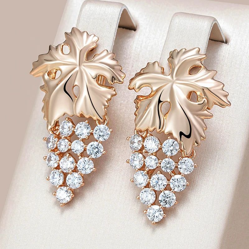 Modern Vintage Crystal Grape Drop Earrings in 585 Rose Gold with Natural Zircon