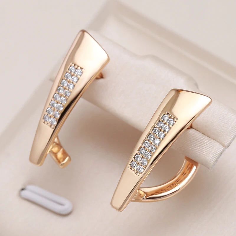 Modern Vintage Drop Earrings in 585 Rose Gold with Natural Zircon