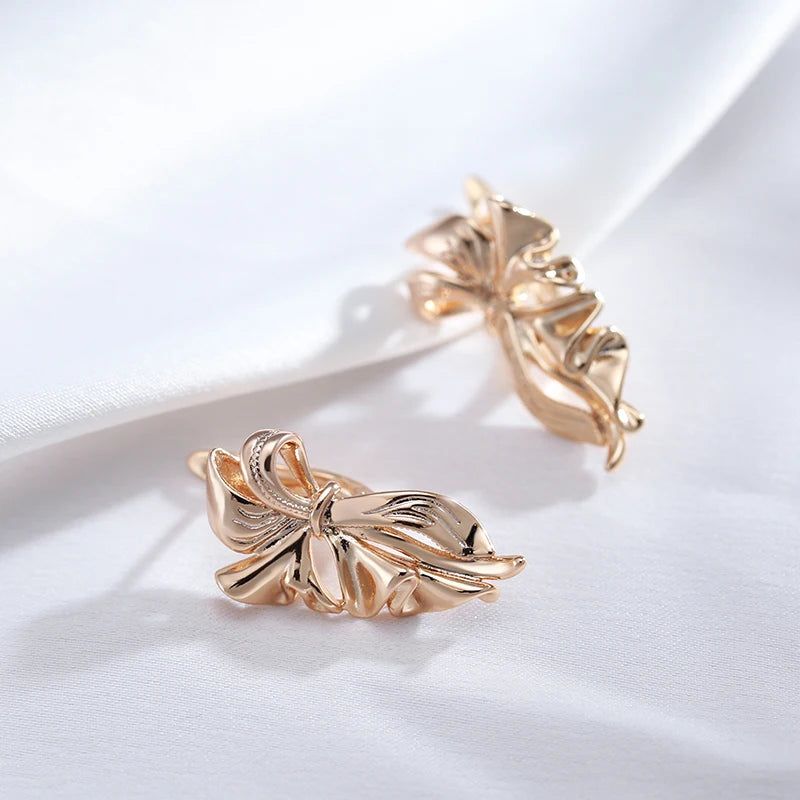 Modern Vintage Geometric Flower Long Drop Earrings in 585 Rose Gold Finish