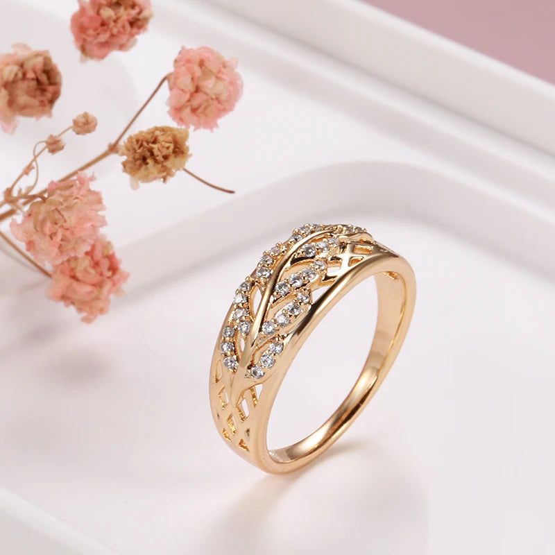 Modern Vintage Geometric Rose Gold Leaf Ring with Natural Zircon