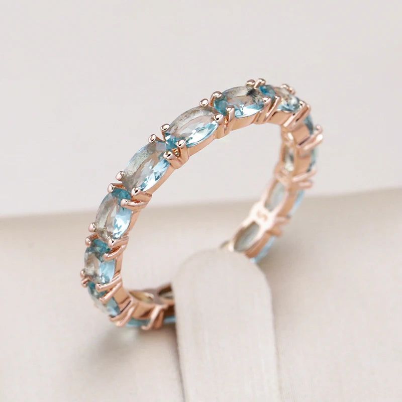 Modern Vintage Geometry Blue Zircon Ring in 585 Rose Gold Plated Copper