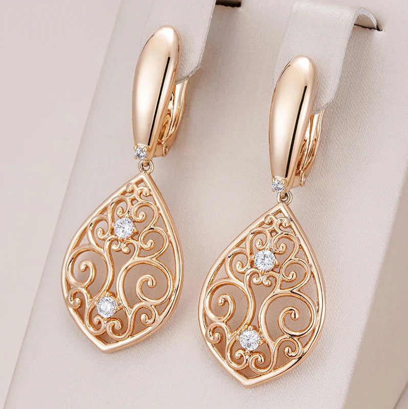 Modern Vintage Hollow Flower Drop Earrings in 585 Rose Gold with Natural Zircon