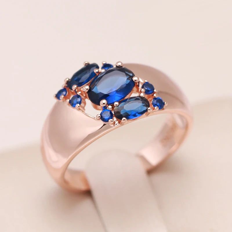 New Vintage Blue Zircon Cocktail Ring in 585 Rose Gold