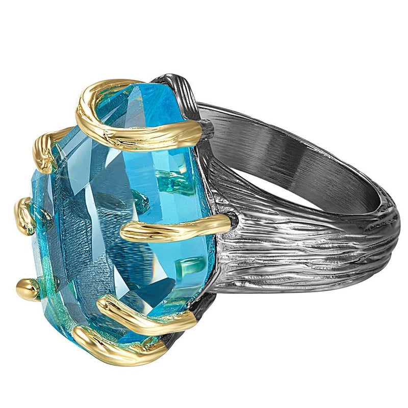 Pentagonal Blue Zircon Barroco Wedding Rings with Pronged Setting