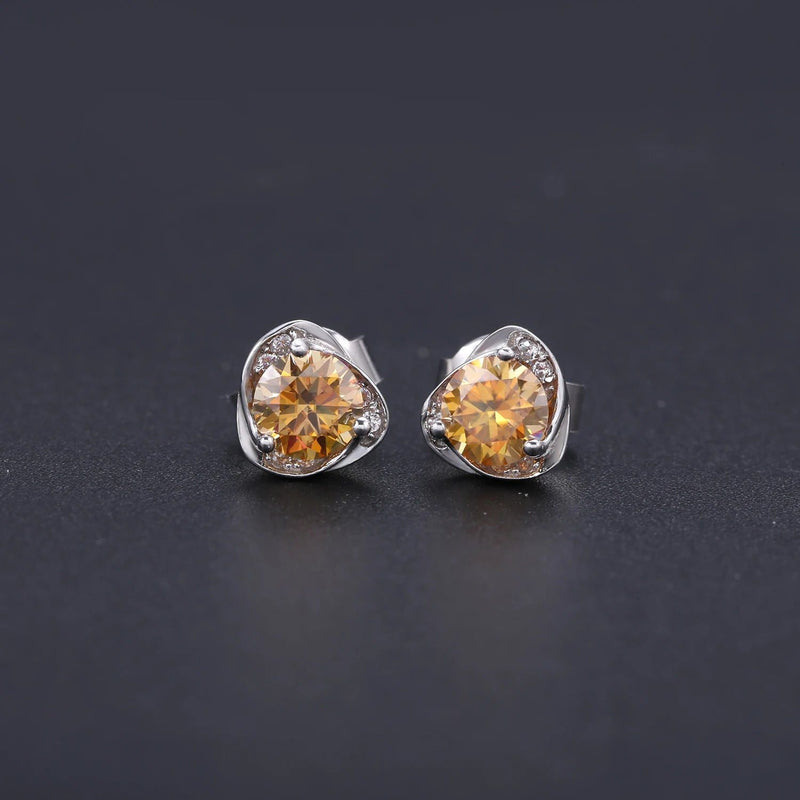 Pink Moissanite 0.5TW 5mm Round Cut Stud Earrings