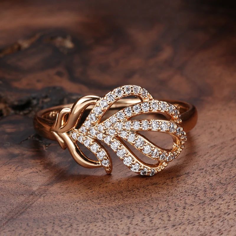 Popular Vintage Rose Gold Flower Ring with Natural Zircon Crystals