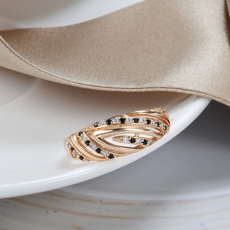 Popular Vintage Rose Gold Hollow Wave Cocktail Ring with Natural Zircon