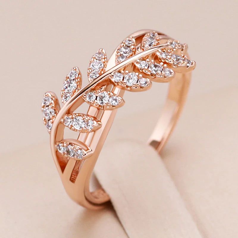 Popular Vintage Rose Gold Leaf Ring with Natural Zircon Accents