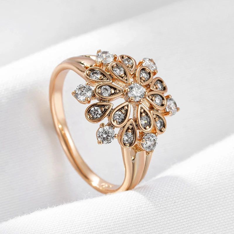 Popular Vintage Rose Gold Natural Zircon Crystal Flower Ring