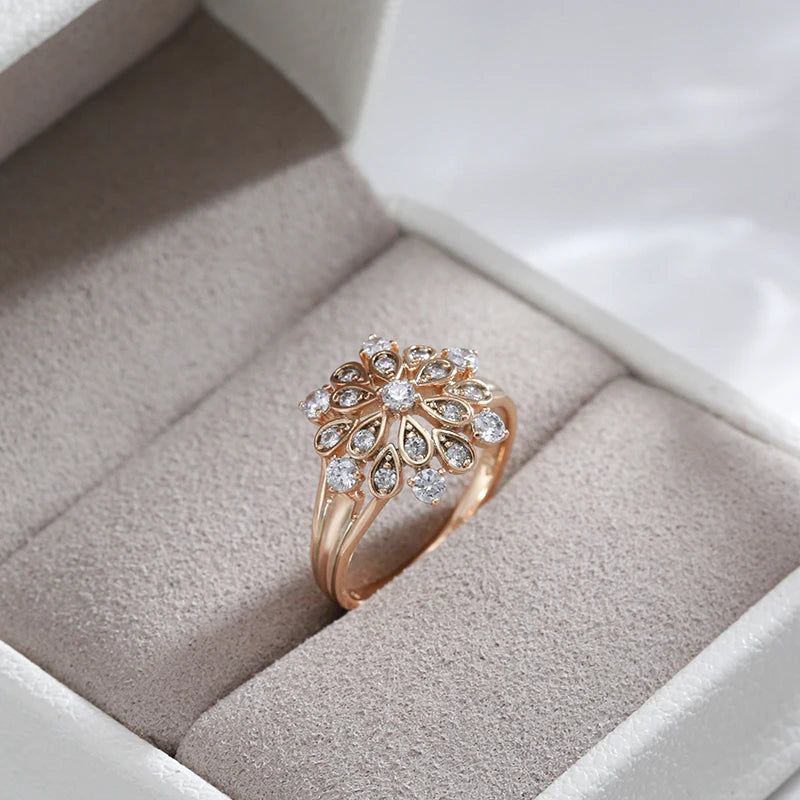 Popular Vintage Rose Gold Natural Zircon Crystal Flower Ring