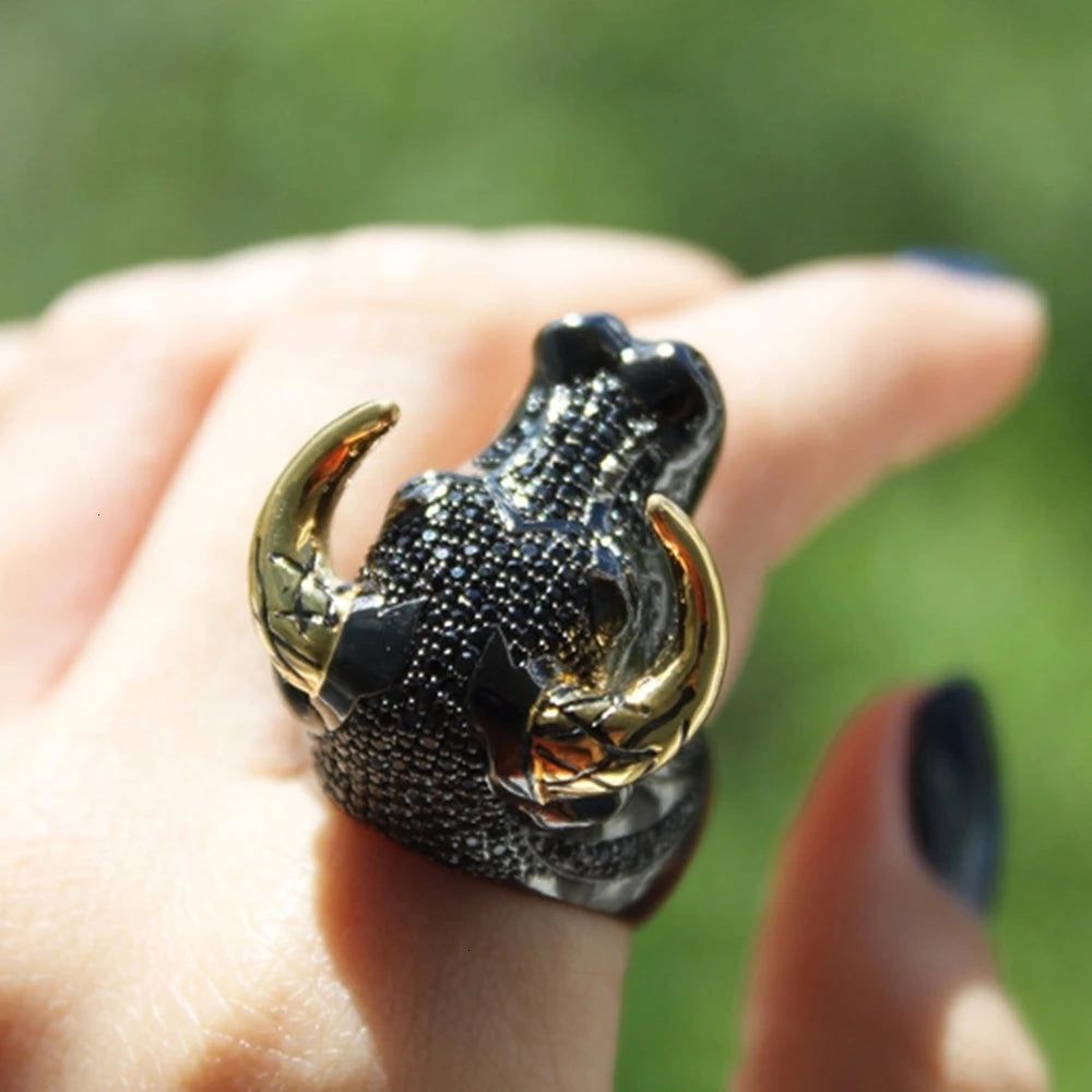 Punk Hip Hop Black Bull Ring with Gold Horns - Unisex Statement Piece for Street Fashion