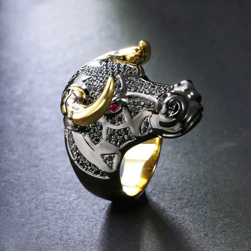 Punk Hip Hop Black Bull Ring with Gold Horns - Unisex Statement Piece for Street Fashion