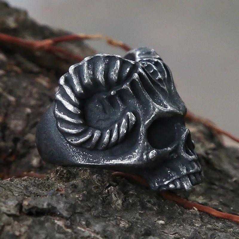 Punk-Inspired Goat Head Skull Ring for Men in 316L Stainless Steel - Biker Jewelry Gift