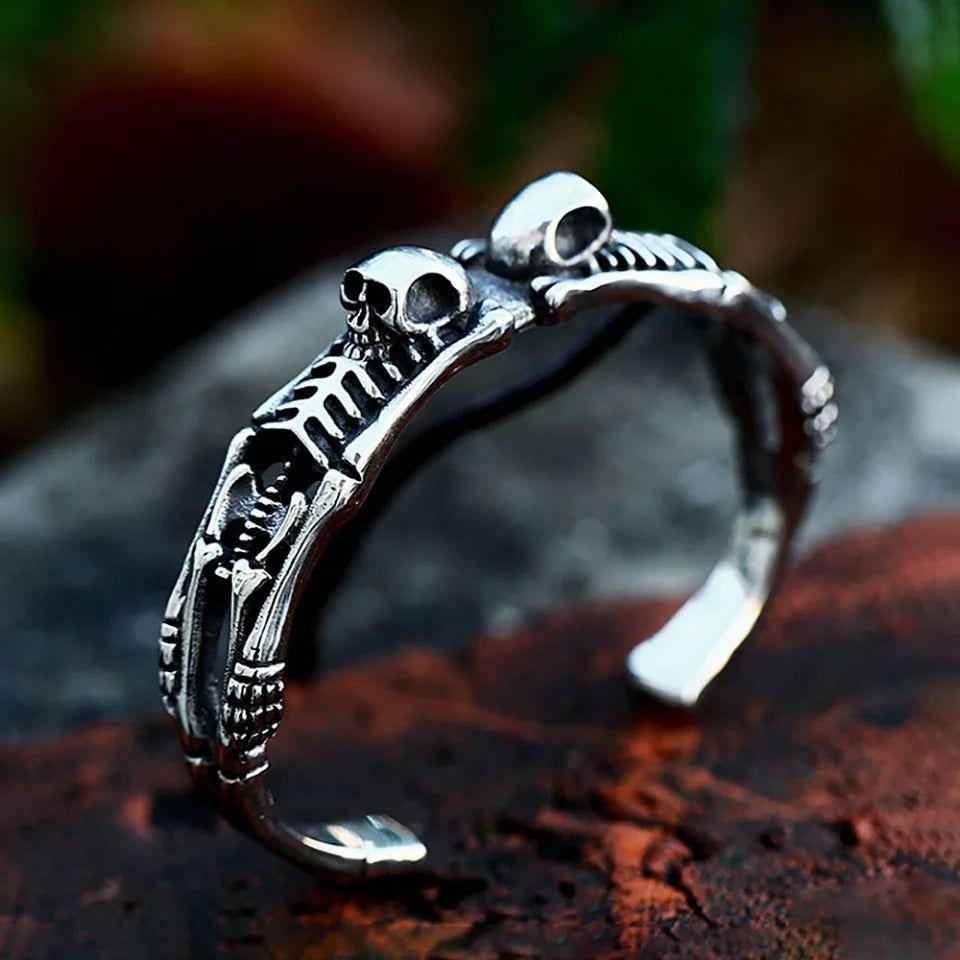 Punk-Inspired Gothic Double Skull Stainless Steel Bracelet for Men - Vintage Charm Jewelry