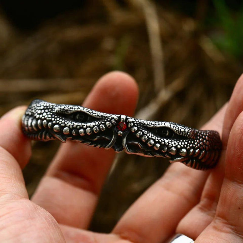 Punk Stainless Steel Crocodile Bracelet with Zircon Eyes - Unisex Fashion Jewelry Gift