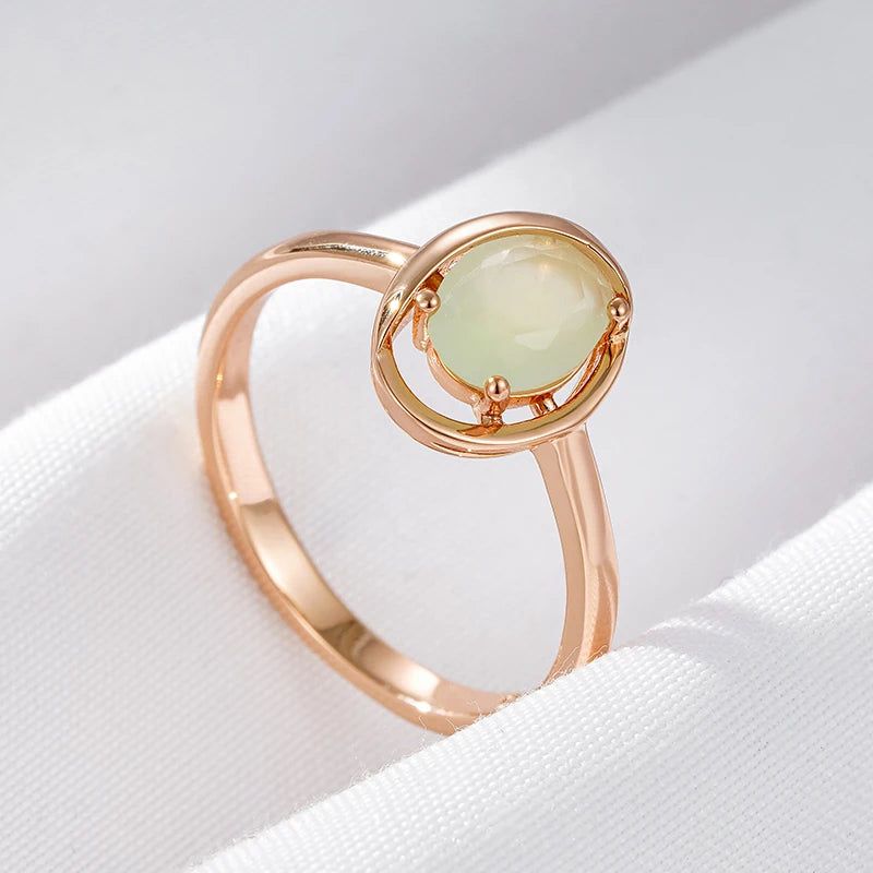 Refined Vintage 585 Rose Gold Oval Green Natural Zircon Ring