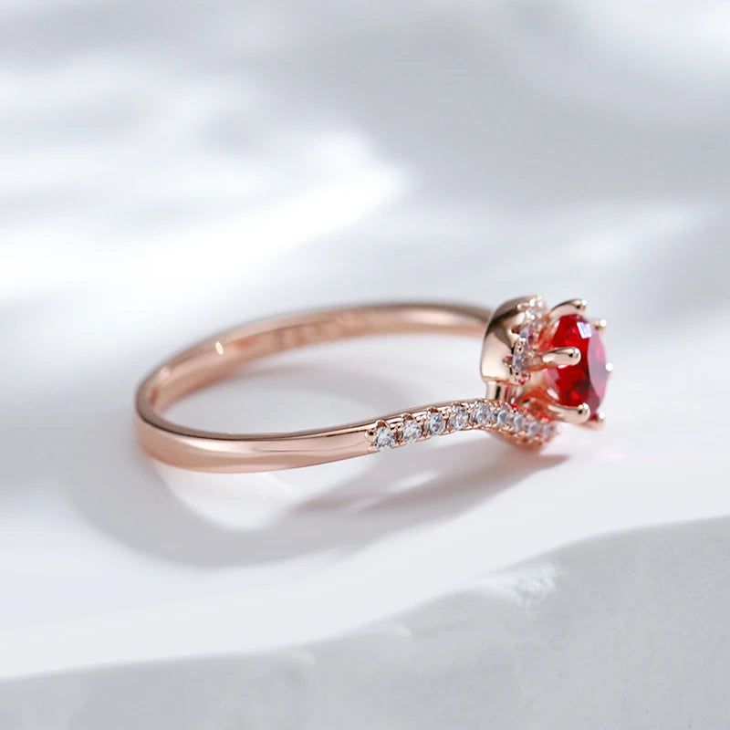 Refined Vintage 585 Rose Gold Ring with Round Red Natural Zircon