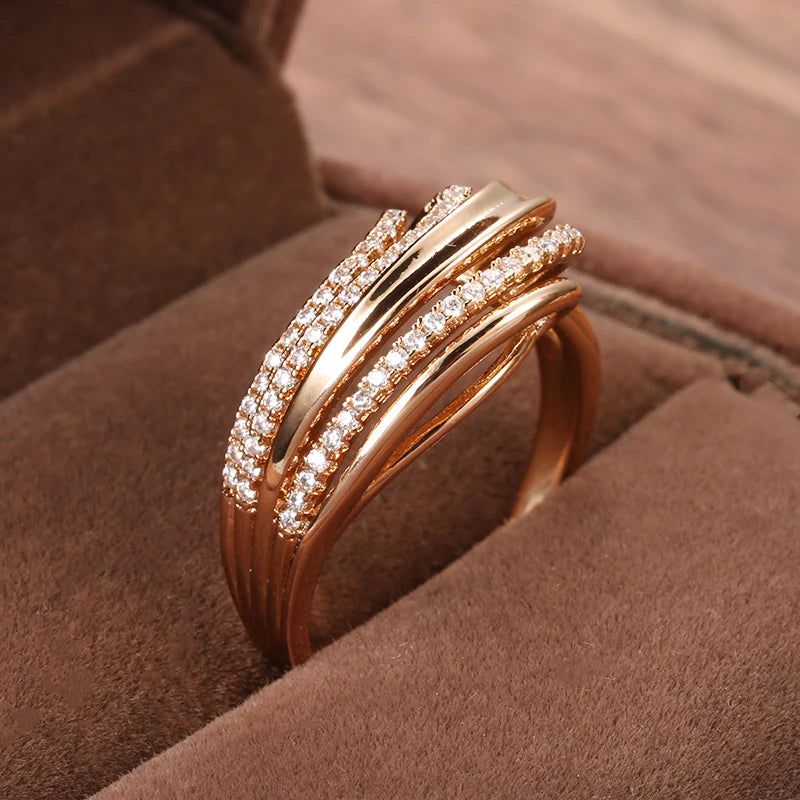 Refined Vintage 585 Rose Gold Wave Ring with Natural Zircon Accents