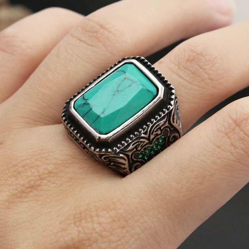 Retro Green Stone Stainless Steel Ring for Men and Women - High-Quality Punk Biker Jewelry Gift