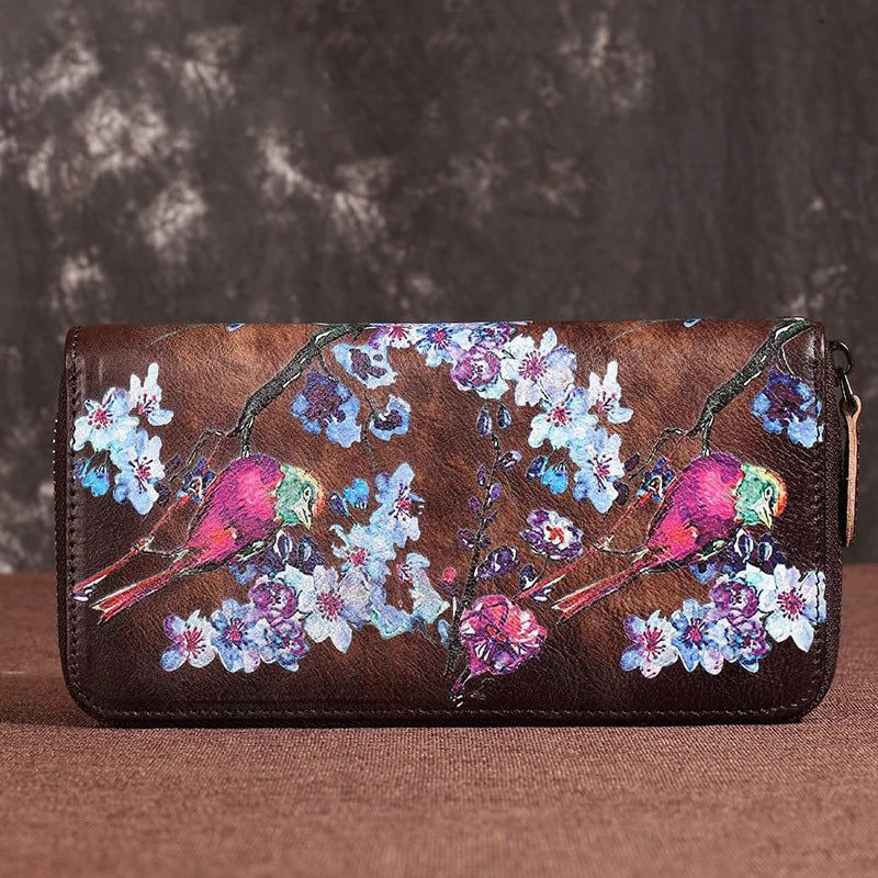 Retro-Inspired Genuine Leather Long Wallet for Women - Stylish Printed Design with Multiple Compartments