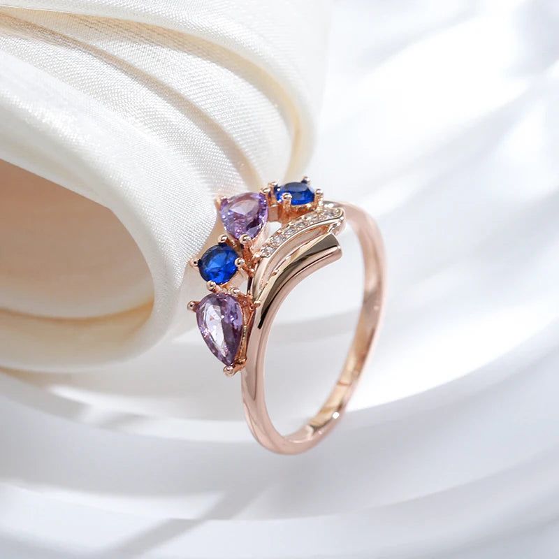 Rose Gold Elegance: Vintage Cocktail Ring with Natural Zircon Crystals