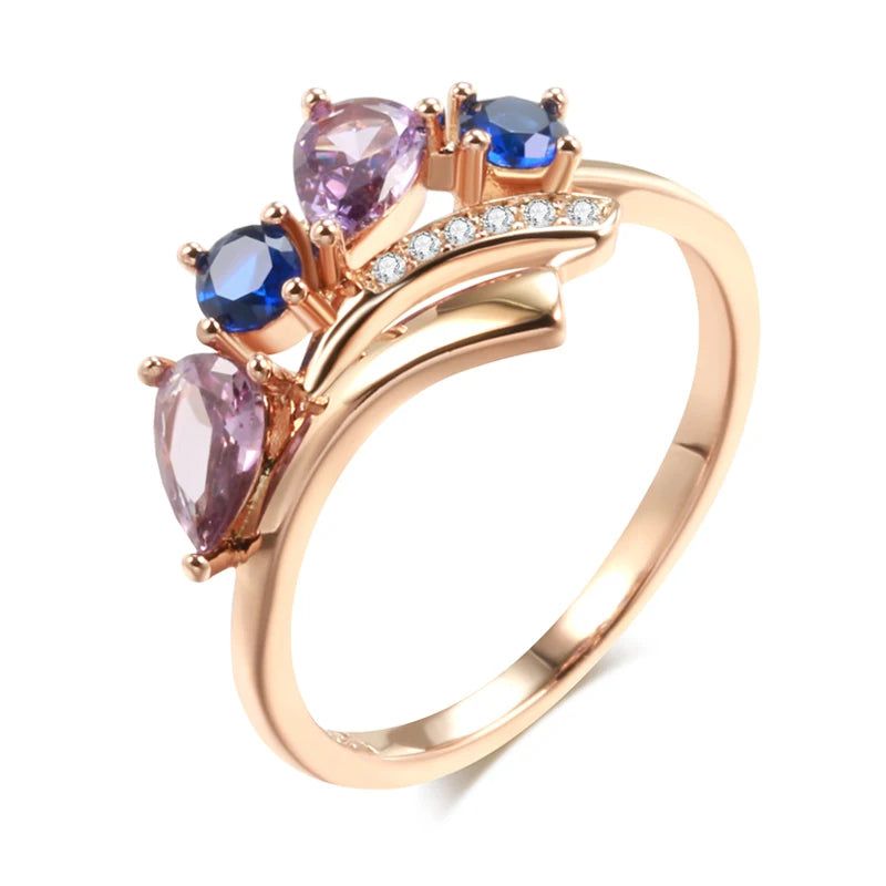 Rose Gold Elegance: Vintage Cocktail Ring with Natural Zircon Crystals