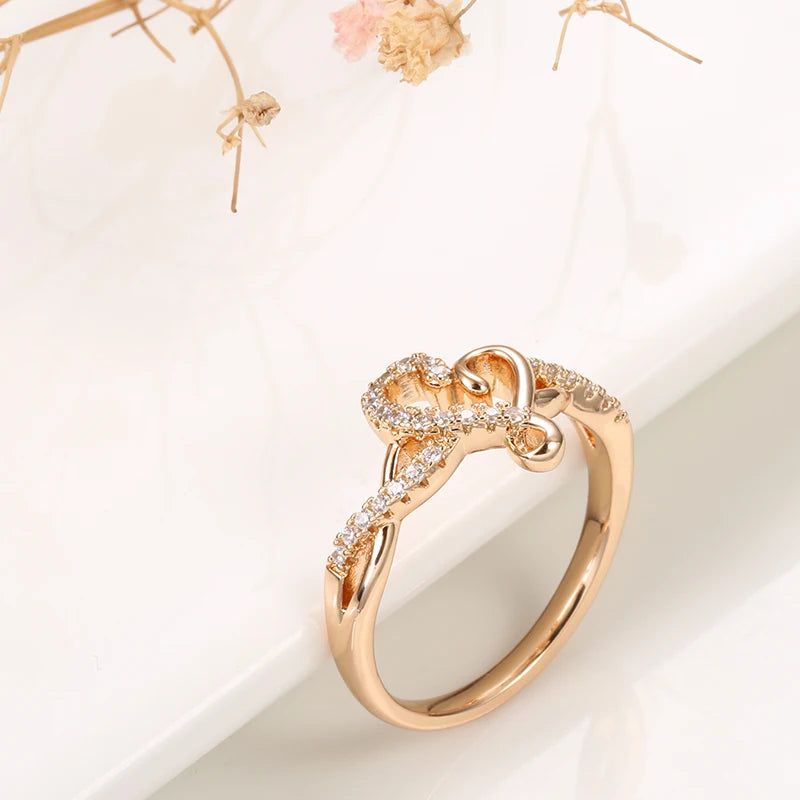 Rose Gold Heart Cocktail Ring with Natural Zircon for Bridal and Valentine's Occasions