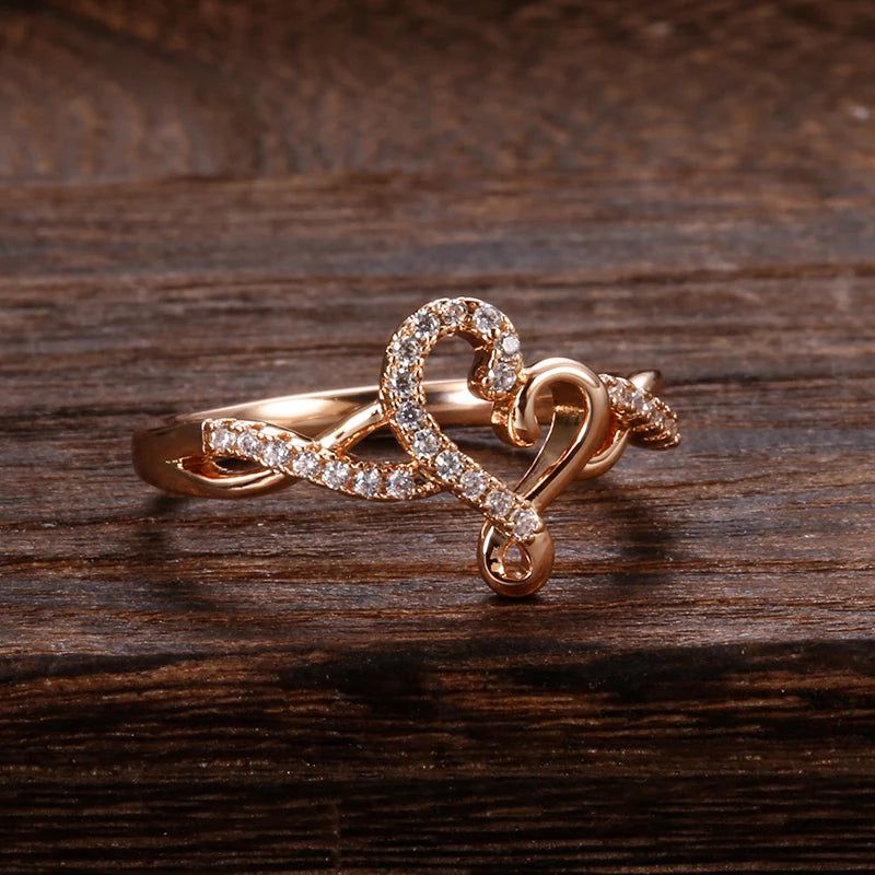 Rose Gold Heart Cocktail Ring with Natural Zircon for Bridal and Valentine's Occasions