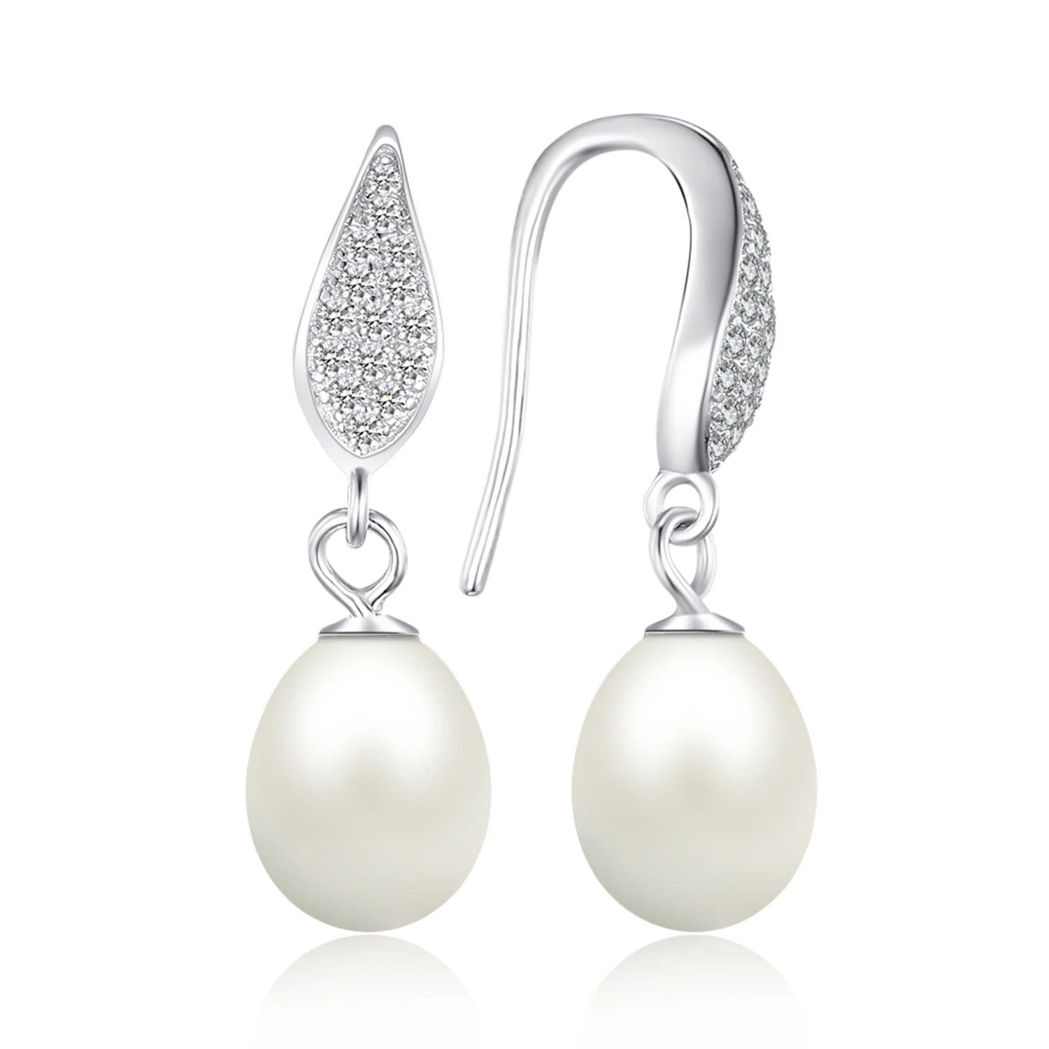 Sophisticated 7-9mm Freshwater Pearl Dangle Earrings in 925 Sterling Silver