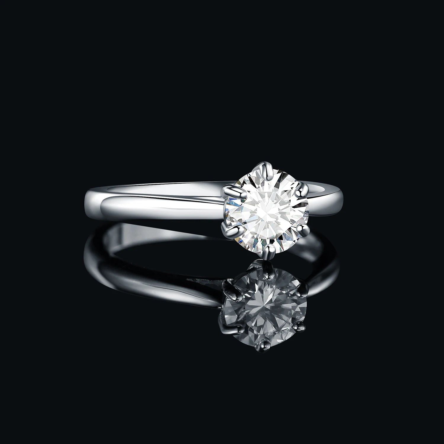 Elegant 5A CZ Solitaire 925 Sterling Silver Ring in Classic Design