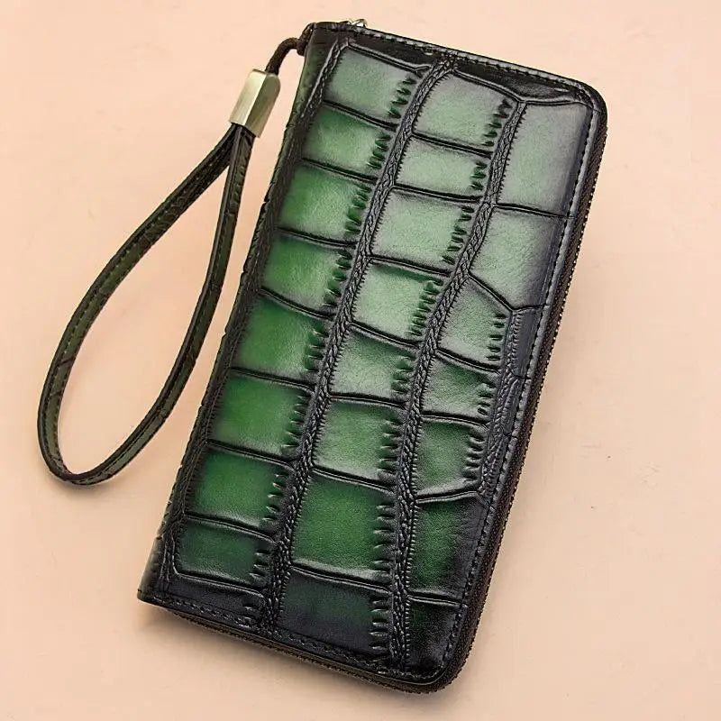 Sleek Crocodile Pattern Leather Wallet for Women – Stylish Multi-Card Holder in Genuine Cowhide