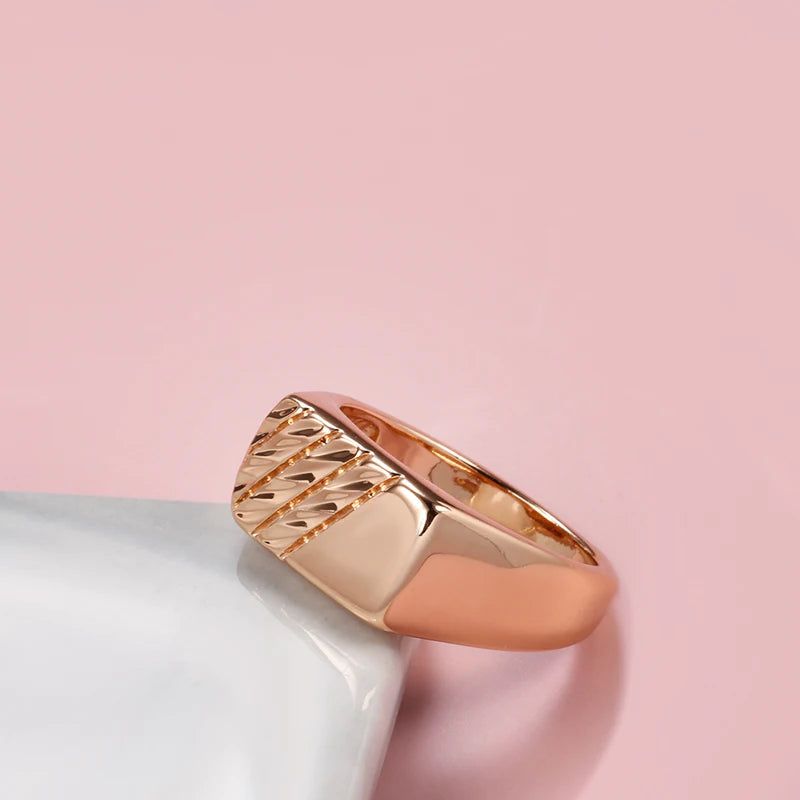 Sleek Rose Gold Square Ring for Men – Stylish High-Quality Jewelry