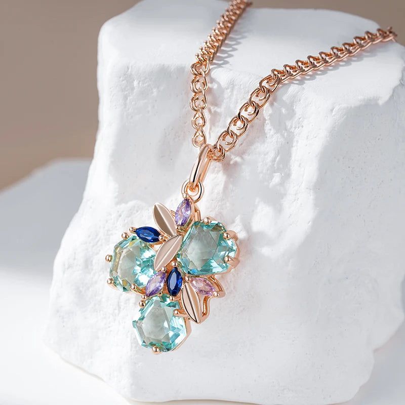 Smart Green Gemstone Rhombus Pendant Necklace with Natural Zircon in 585 Rose Gold - Vintage Style Jewelry