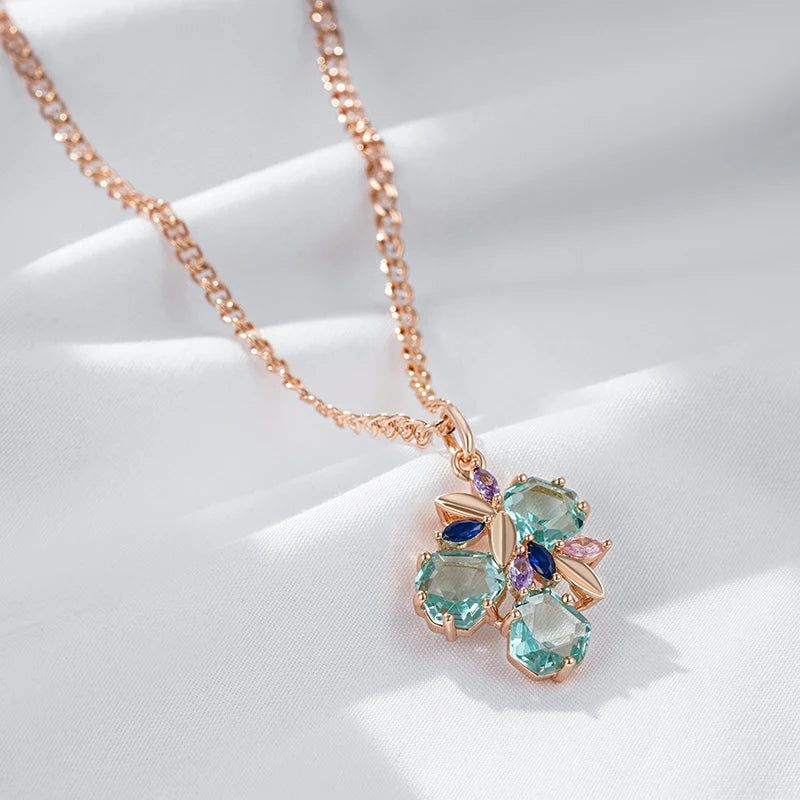 Smart Green Gemstone Rhombus Pendant Necklace with Natural Zircon in 585 Rose Gold - Vintage Style Jewelry