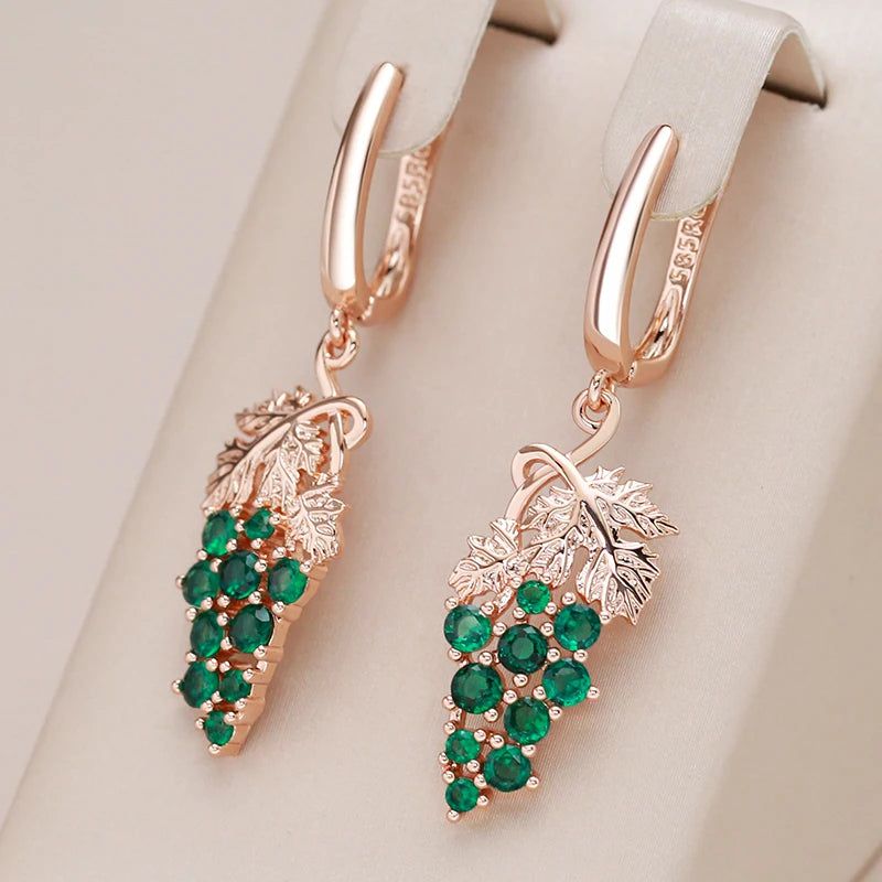 Smart Green Zircon Grape Drop Earrings in 585 Rose Gold - Vintage-Inspired Crystal Jewelry