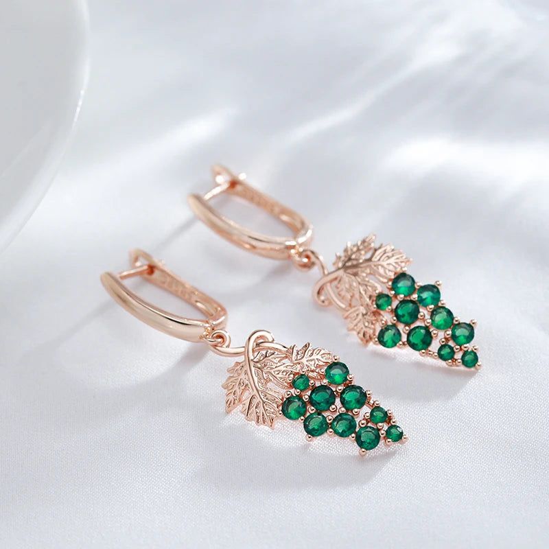 Smart Green Zircon Grape Drop Earrings in 585 Rose Gold - Vintage-Inspired Crystal Jewelry