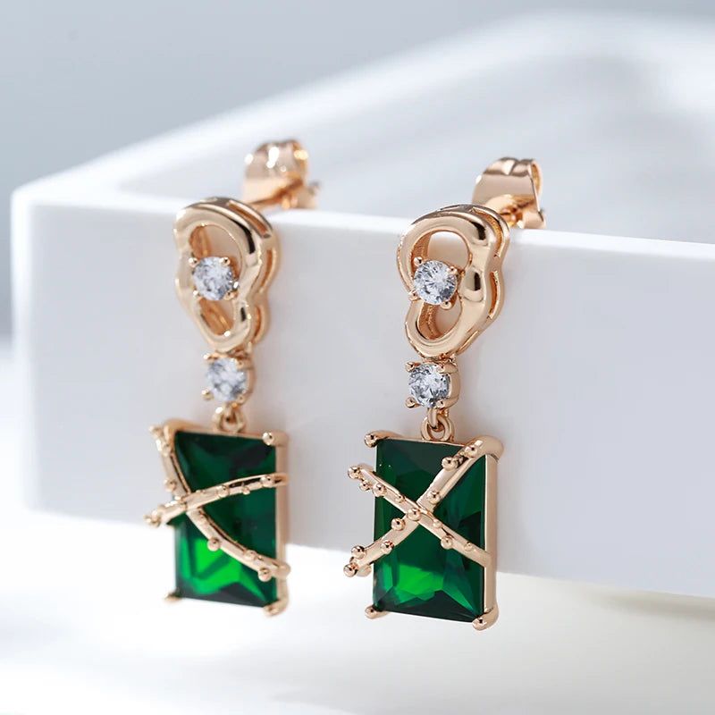 Smart Green Zircon Square Drop Earrings in 585 Rose Gold with White Stone - Versatile Jewelry for Every Occasion