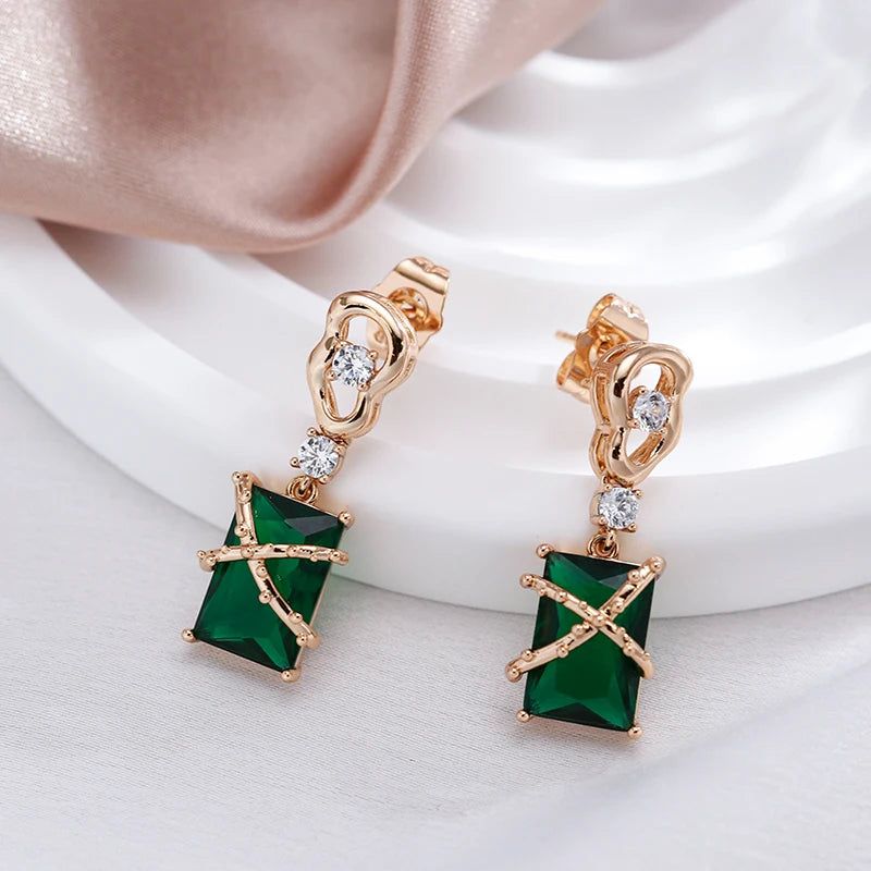 Smart Green Zircon Square Drop Earrings in 585 Rose Gold with White Stone - Versatile Jewelry for Every Occasion