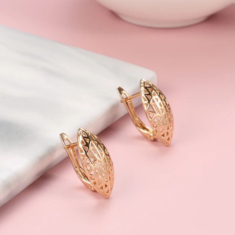 Smart Hollow Rhombus Drop Earrings in 585 Rose Gold for Bridal Bliss