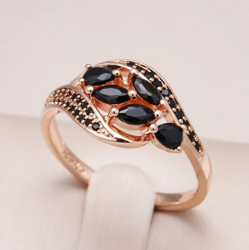 Smart Vintage-Inspired 585 Rose Gold Leaf Ring with Black Natural Zircon Inlay