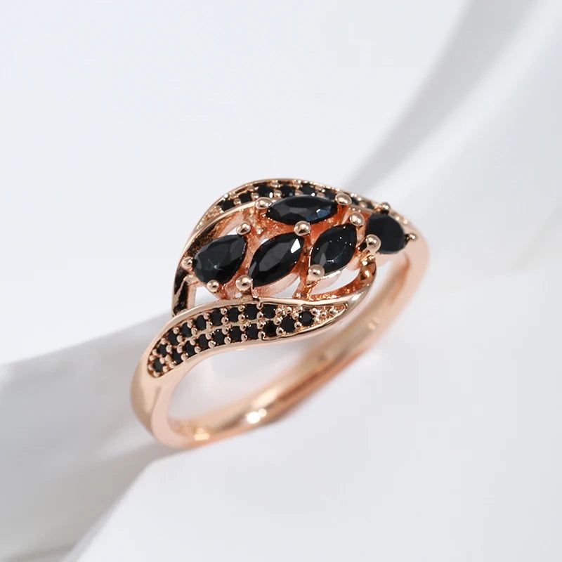 Smart Vintage-Inspired 585 Rose Gold Leaf Ring with Black Natural Zircon Inlay