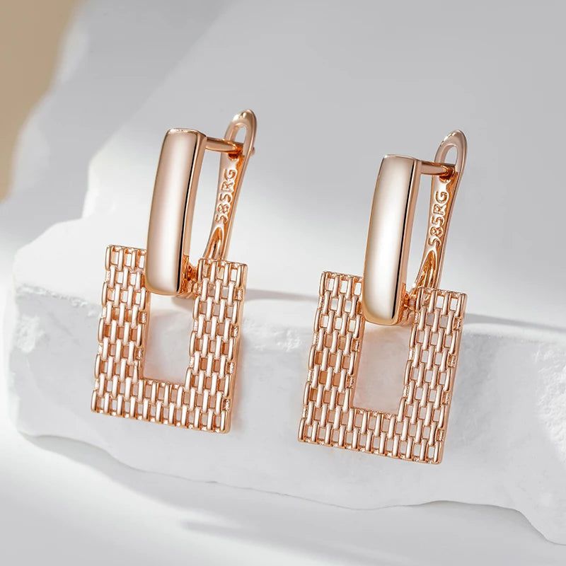 Smart Vintage-Inspired 585 Rose Gold Square Dangle Earrings with Hollow Weave Design