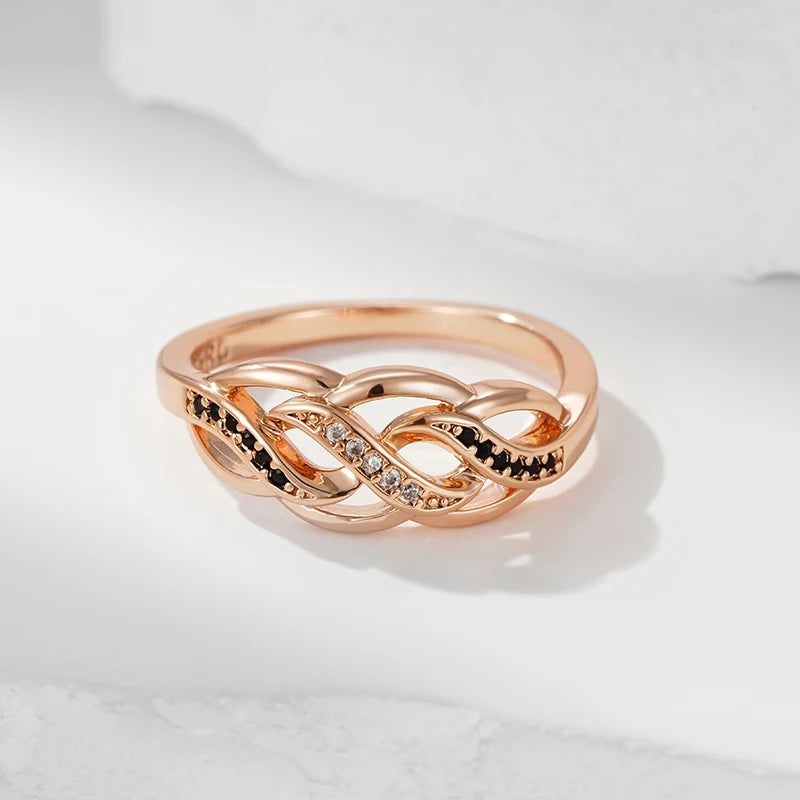 Smart Vintage-Inspired Black Zircon Cocktail Ring in 585 Rose Gold Plating