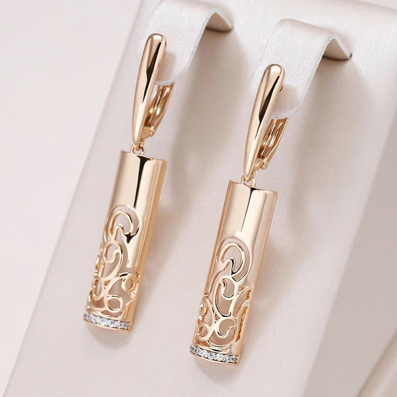 Smart Vintage-Inspired Long Flower Dangle Earrings in 585 Rose Gold with Natural Zircon