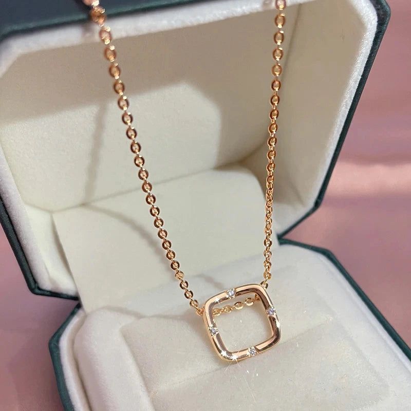 Smart Vintage-Inspired Square Cutout Rose Gold Pendant Necklace with Natural Zircon