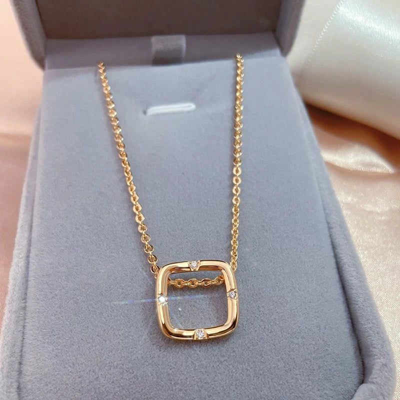 Smart Vintage-Inspired Square Cutout Rose Gold Pendant Necklace with Natural Zircon