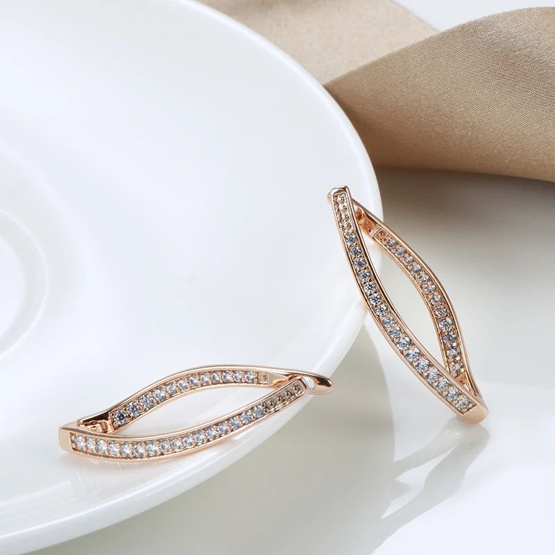 Smart Vintage-Inspired V Shape Drop Earrings with Natural Zircon in 585 Rose Gold