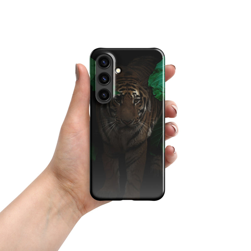 Snap case for Samsung® Galaxy S24 Cat in Darkness Design